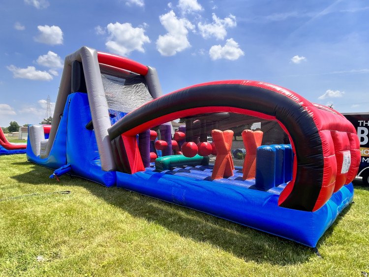 45 Obstacle Course (10' Slide)